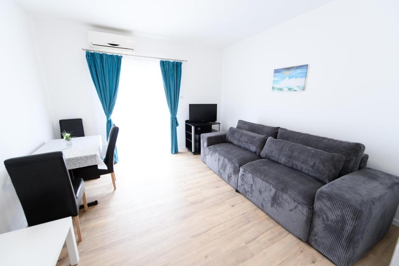 Cozy Beach Apartments Makarska Ngoại thất bức ảnh