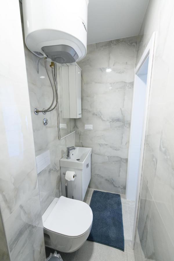 Cozy Beach Apartments Makarska Ngoại thất bức ảnh